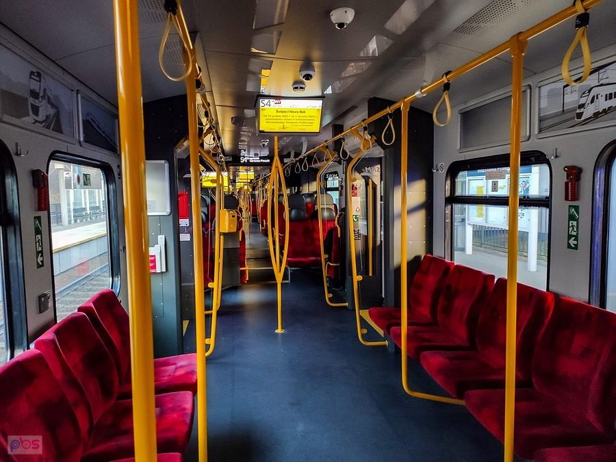SKM-ką podjeżdżam jeden przystanek do Gdańskiej