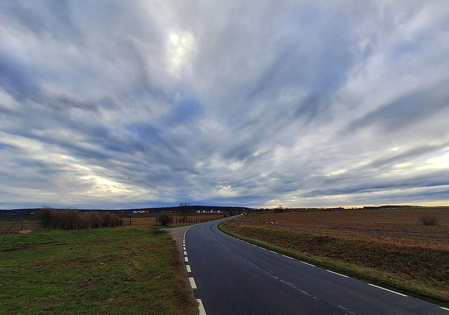 Piękne niebo nad klasykiem