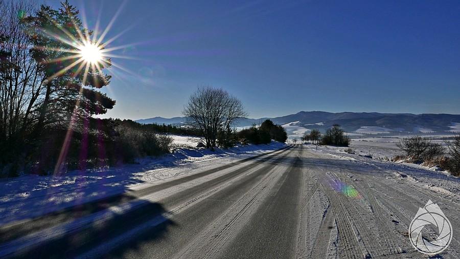 zjazd do Lubovny ze spojrzeniem na góry