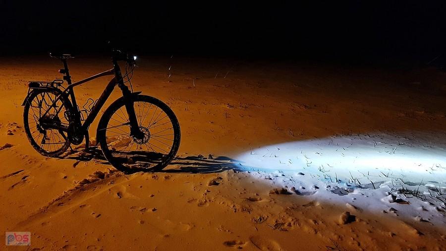 Giant nocą