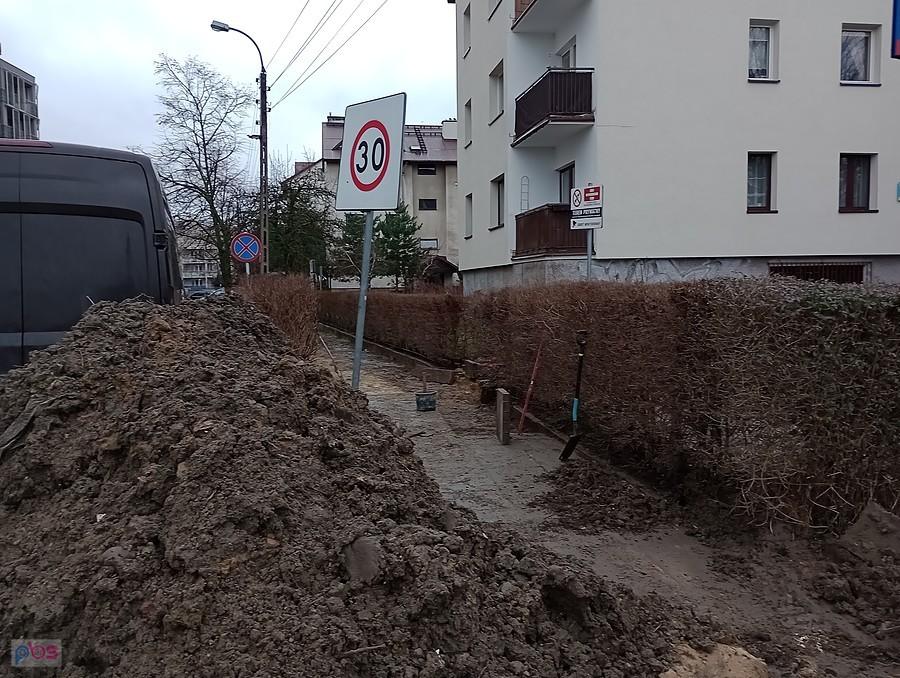 Coś tu grzebią
