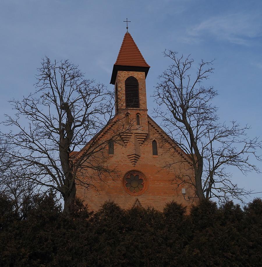 Kościół w Starych Biskupicach