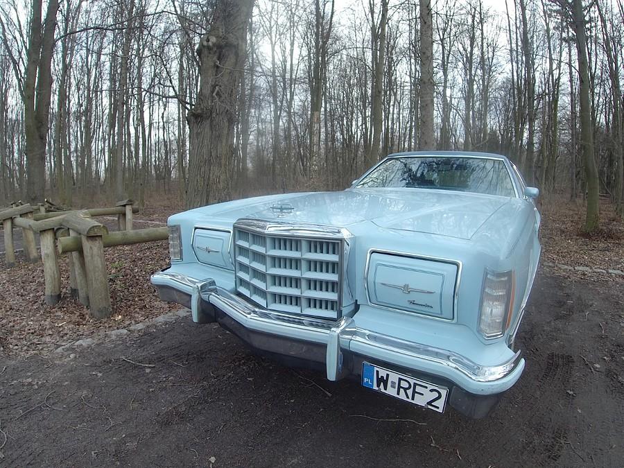 Ford Thunderbird przód