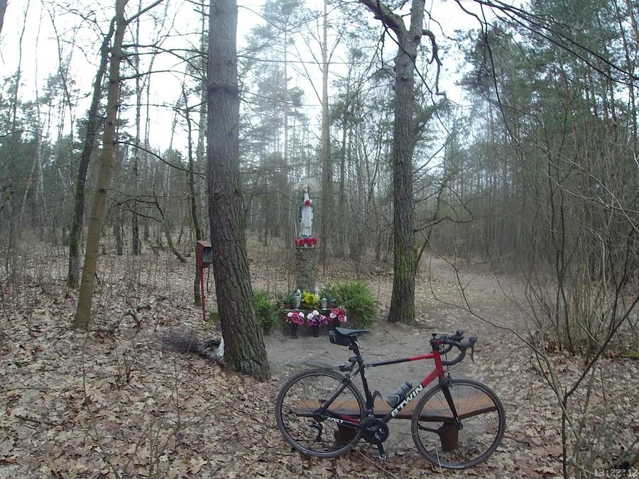 Leśna kapliczka