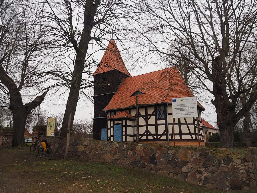 Kościół w Lubiechni Małej