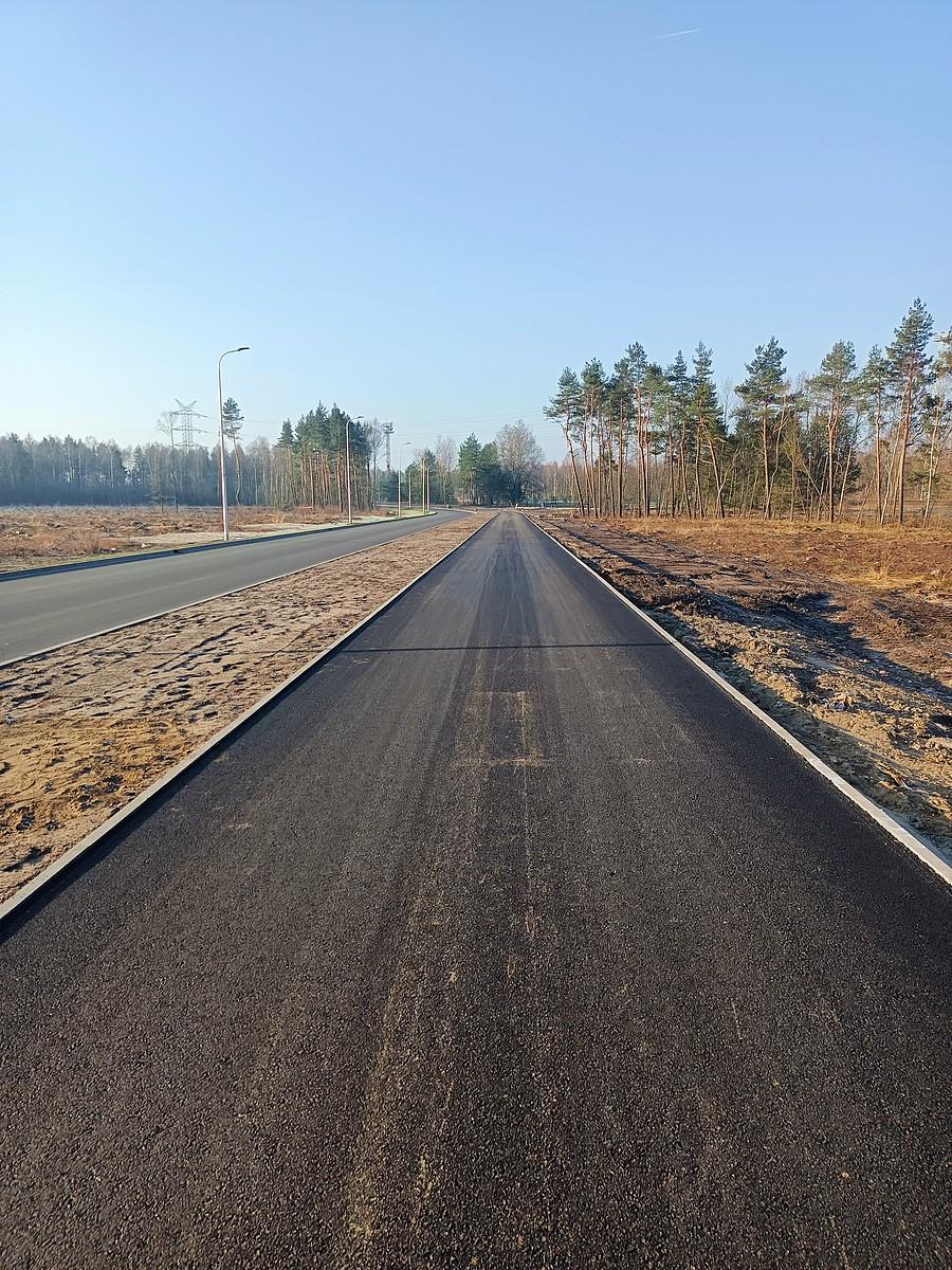 Nowa droga rowerowa wzdłuż Korfantego.