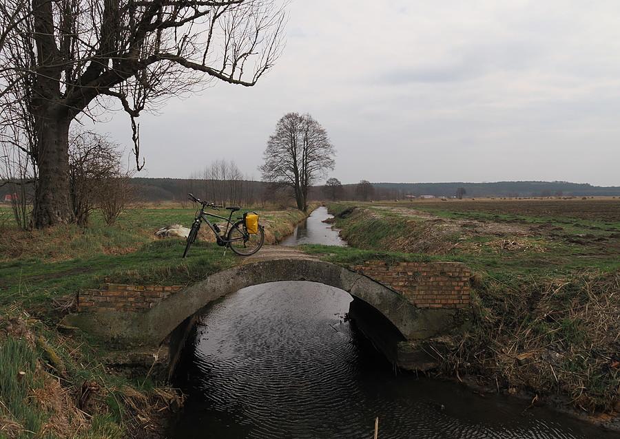 Nad Raczą Strugą
