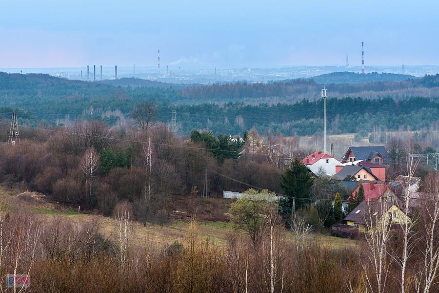 Widok w kierunku Częstochowy ze wzgórza w Kusiętach
