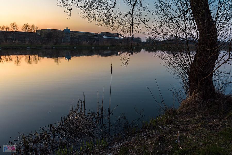 Zbiornik wodny Huty Częstochowa - osiedle Kucelin