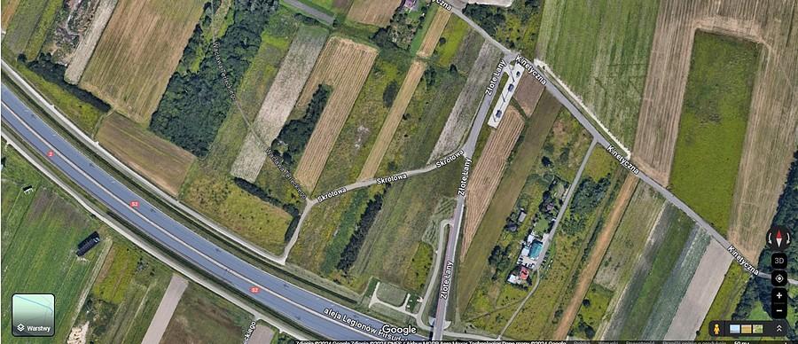 Na oko jest tam ponad 200 par butów, nówki sztuki