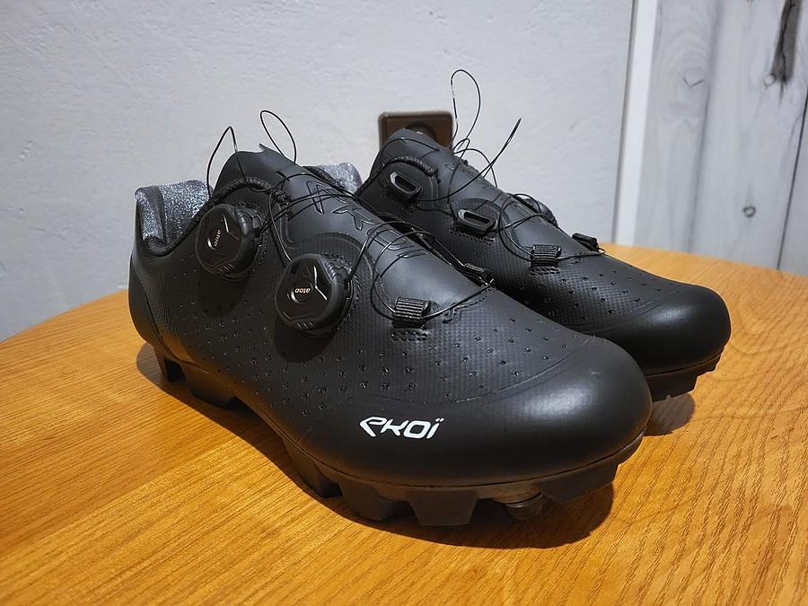 Nowe trzewiczki rowerowe