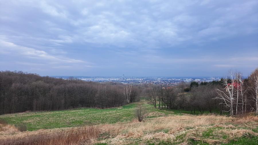 Deszczowe chmury nadciągają.