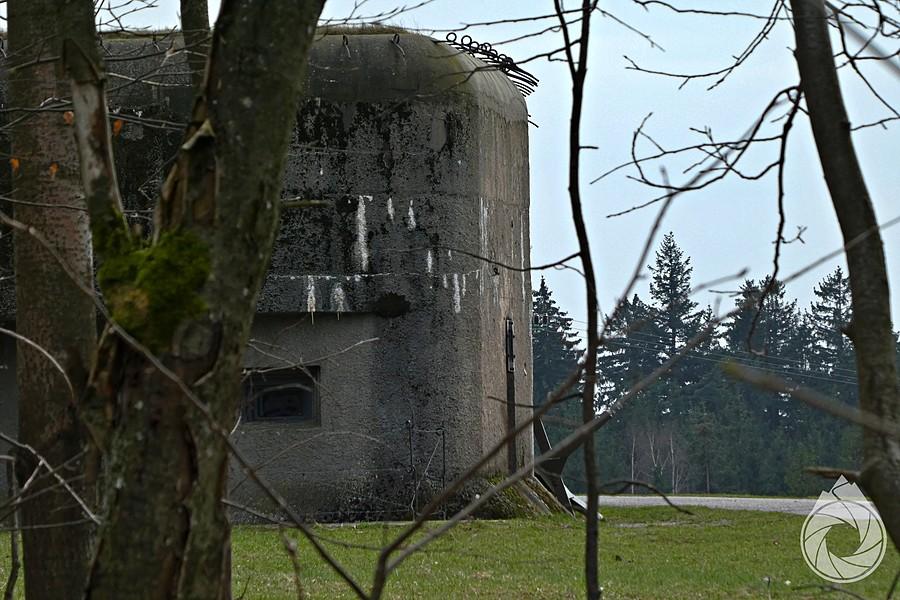 jeden z całej linii obronnej bunkrów na Panskem Polu