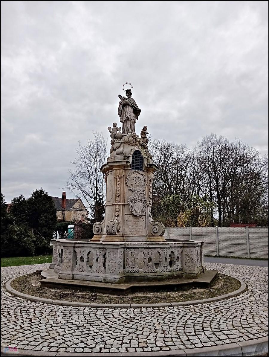 Św. Jan Nepomucen w Tyńcu nad Ślezą