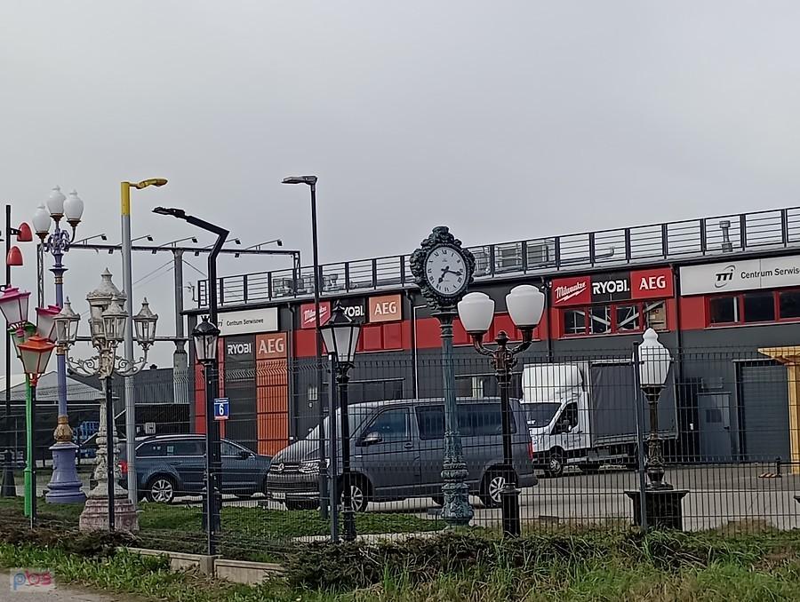 Kontrola czasu. Była 10.05