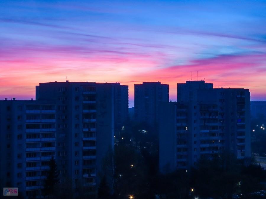 Na pół godziny przed wschodem słońca