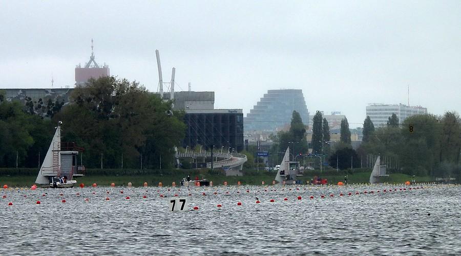 Wzburzone wody Jeziora Maltańskiego