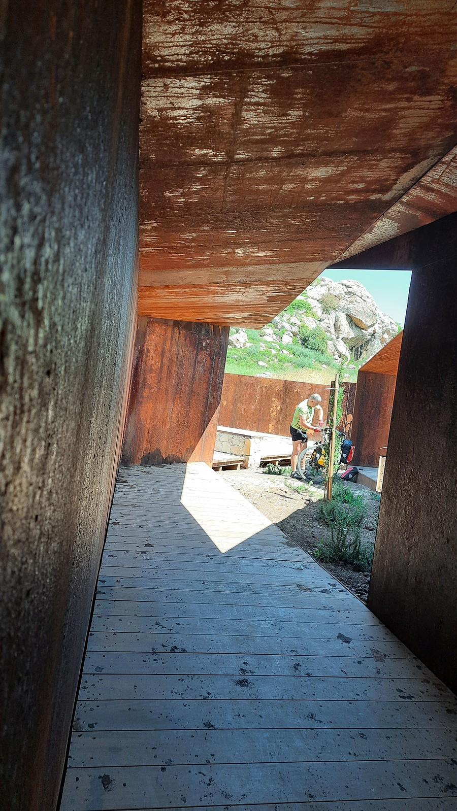 Rusty repair point.