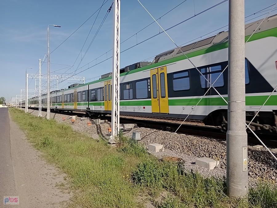 Pociąg Kolei Mazowieckich
