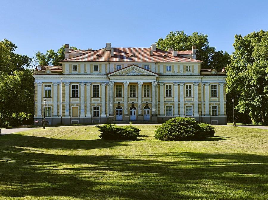 Pałac w Objezierzu