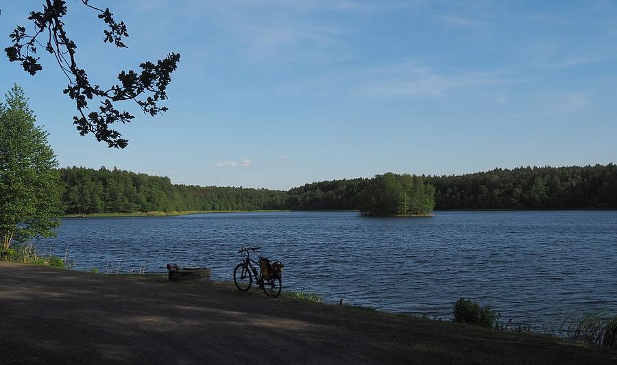 Jezioro Linie (Wyspa)