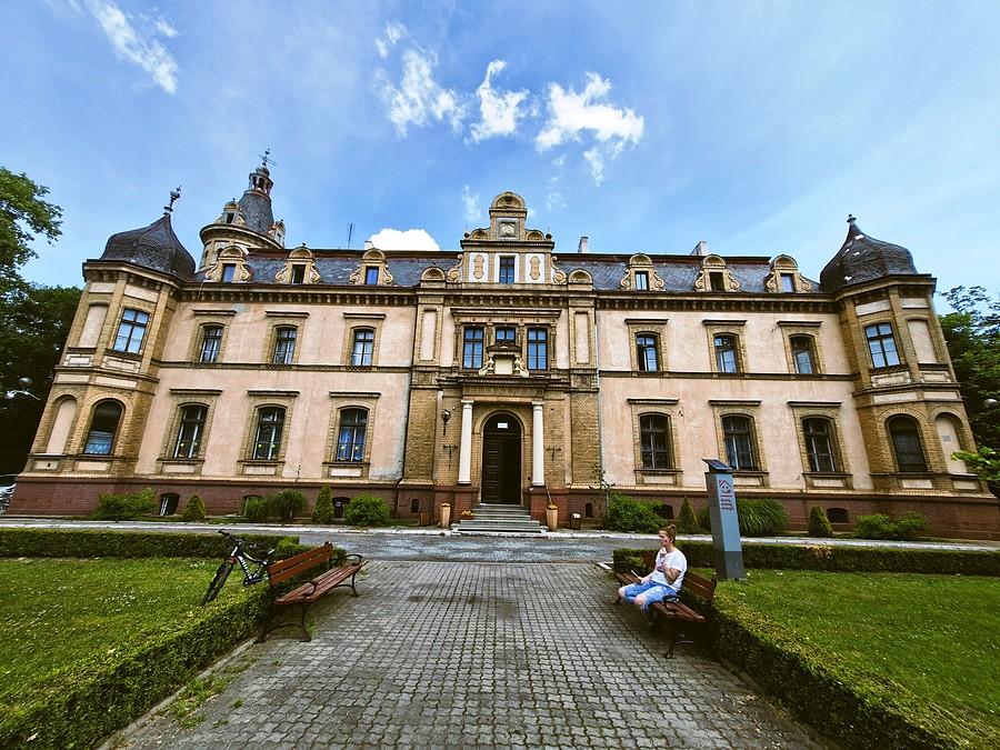 Pałac w Górze