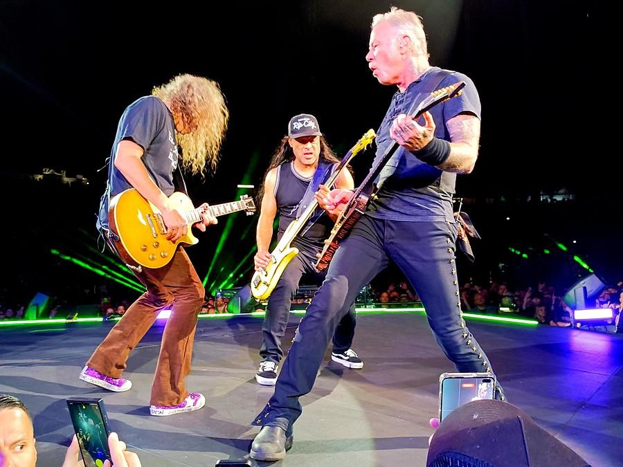 James, Kirk i Robert. Metallica.