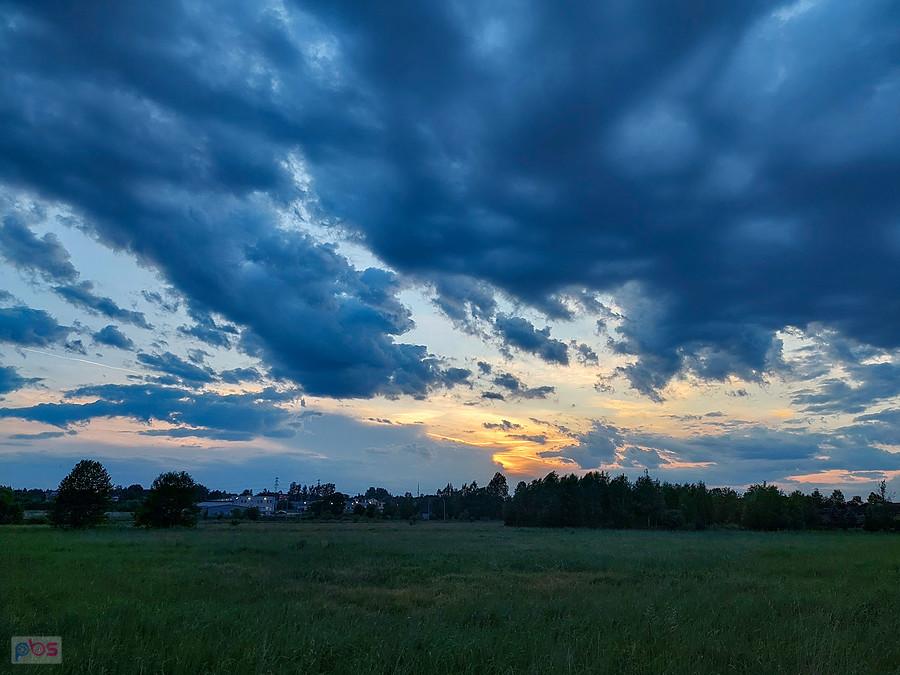 Widok z drogi pomiędzy Częstochową a Słowikiem