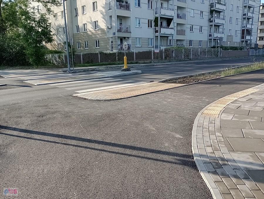 Są nawet drogi dla rowerów.