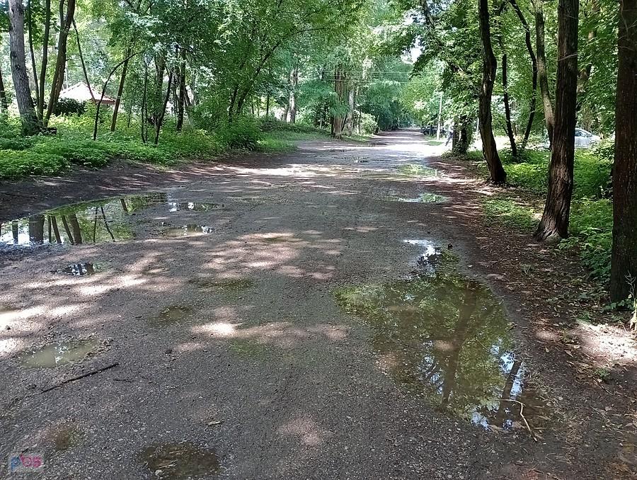 Ulica Kleeberga po deszczu