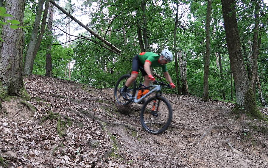 Dynamiczna JPbike'owa klasyka zjazdowa