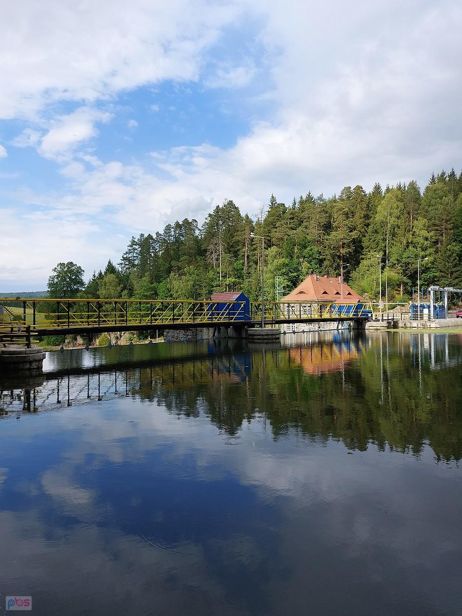 Zapora na Jeziorze Modrym
