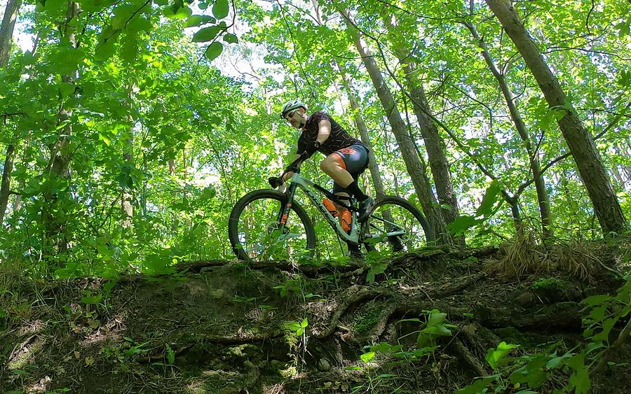 MTB widziane z dolnej perspektywy