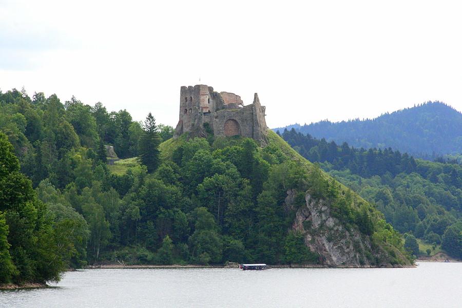 Zamek w Czorsztynie.