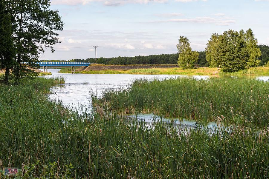 Kuźnica Stara - czyli południowe zakończenie zbiornika wodnego "Poraj"