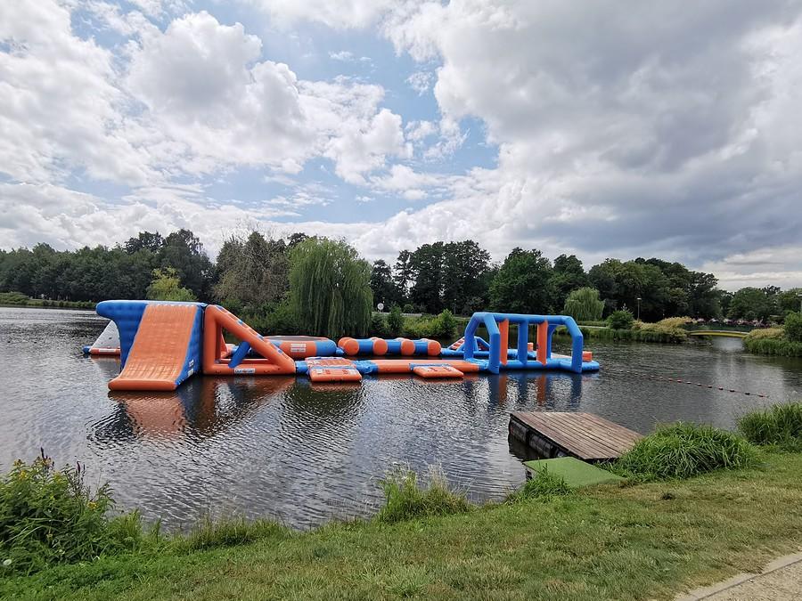 Wodny tor przeszkód, Stawy WalczewskiegoPlażaPlaża