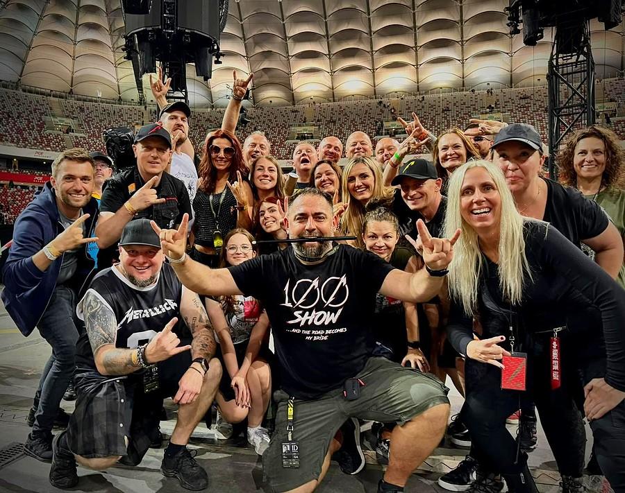 Ekipa Overkill po drugim koncercie w Snakepit.