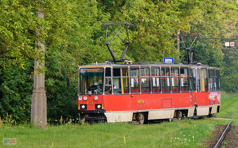105Na #644 + #645 na pętli Kucelin