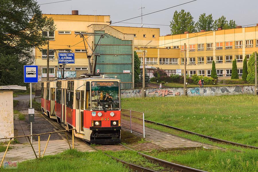 105Na #644 + #645 na przystanku Kucelin-Szpital