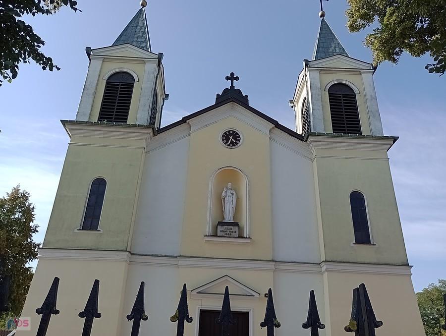 Kontrola czasu. Była 8.25