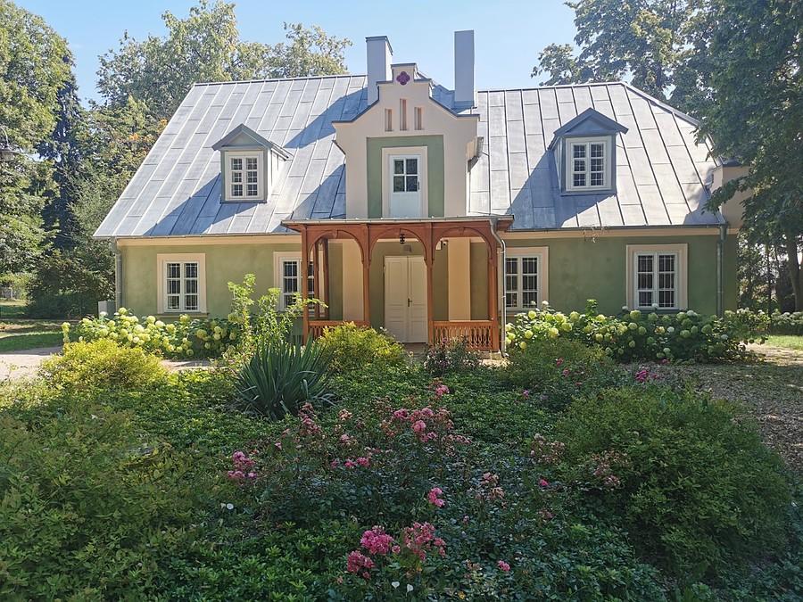 Dwór w Chyliczkach