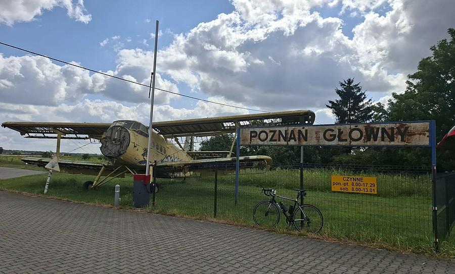 Niepoznański Poznań Główny