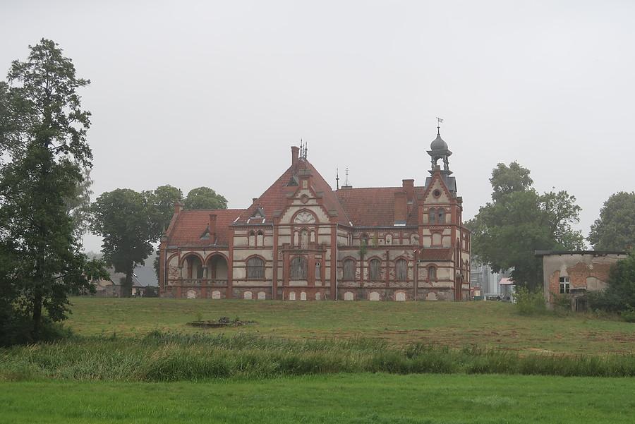 Pałac Oehlrichów w Turzy Małej