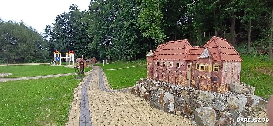 Miniaturowa Ścieżka Historyczna w Łysej Górze (gm. Dębno)