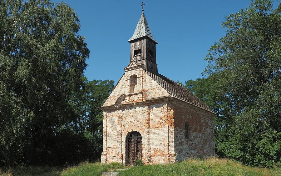Kaplica w polach pod Lubikowem