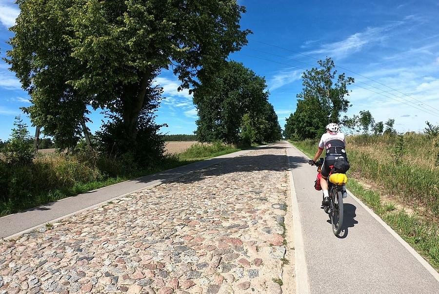 Nawierzchnia stara i nowa, czyli na tej trasie jest wszystko