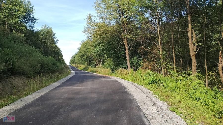 nowa, jeszcze nie otwarta dla aut droga z Prusieka do Sanoka