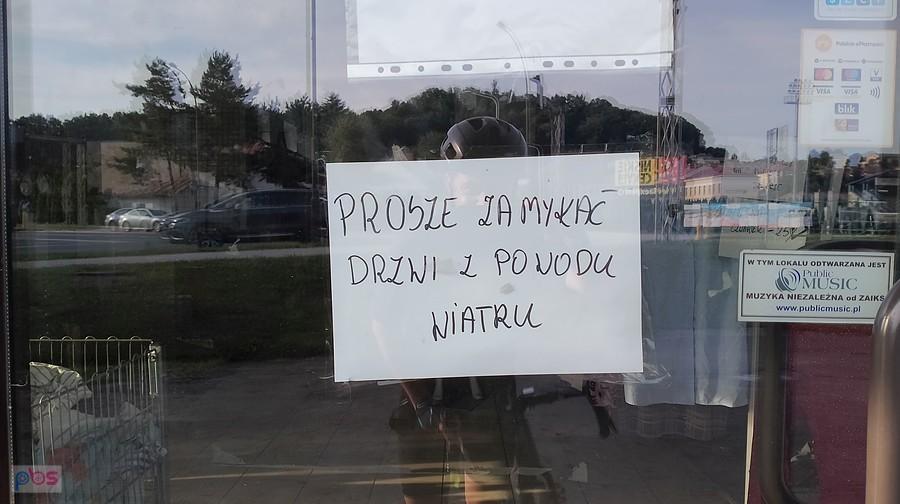 zwyczaje w sanockich sklepach