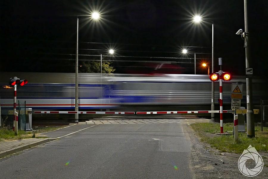 jeden pociąg na całą noc i akurat na niego trafiłem...