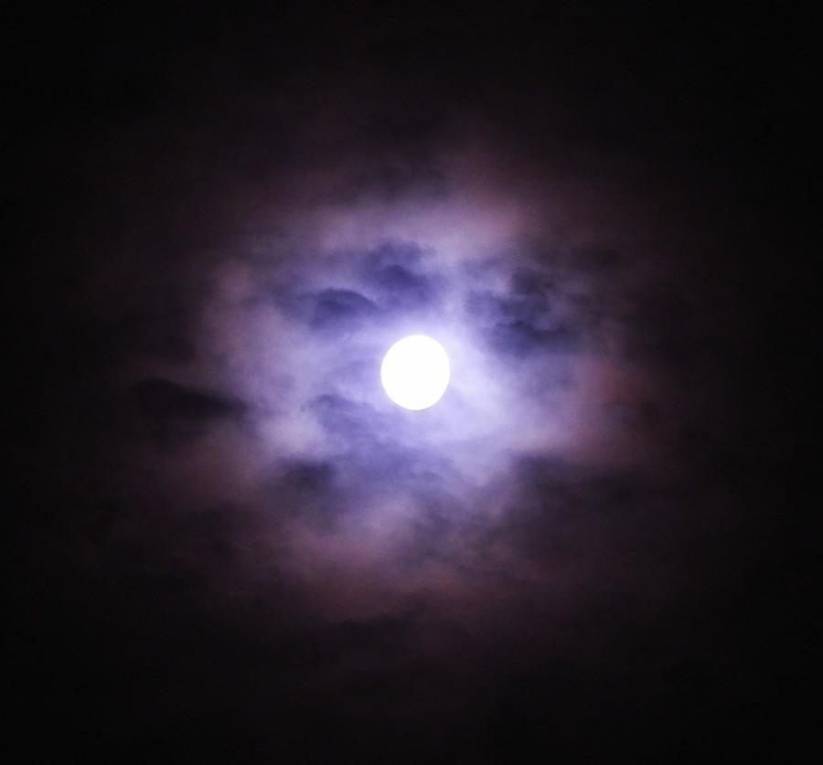 Magiczne nocne niebo